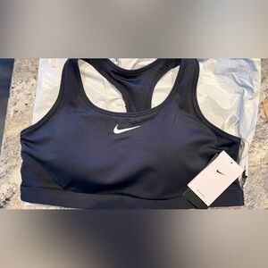 Black XXL Nike sports Bra with padding